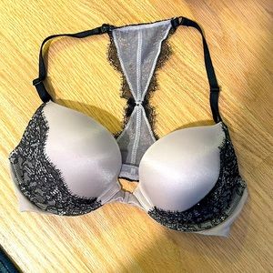 Victoria’s Secret push-up bra front closure 32C gray & lace racer back